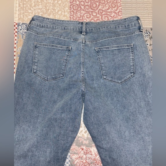 St John’s Bay 14p Jean Capri, EUC - Picture 5 of 6